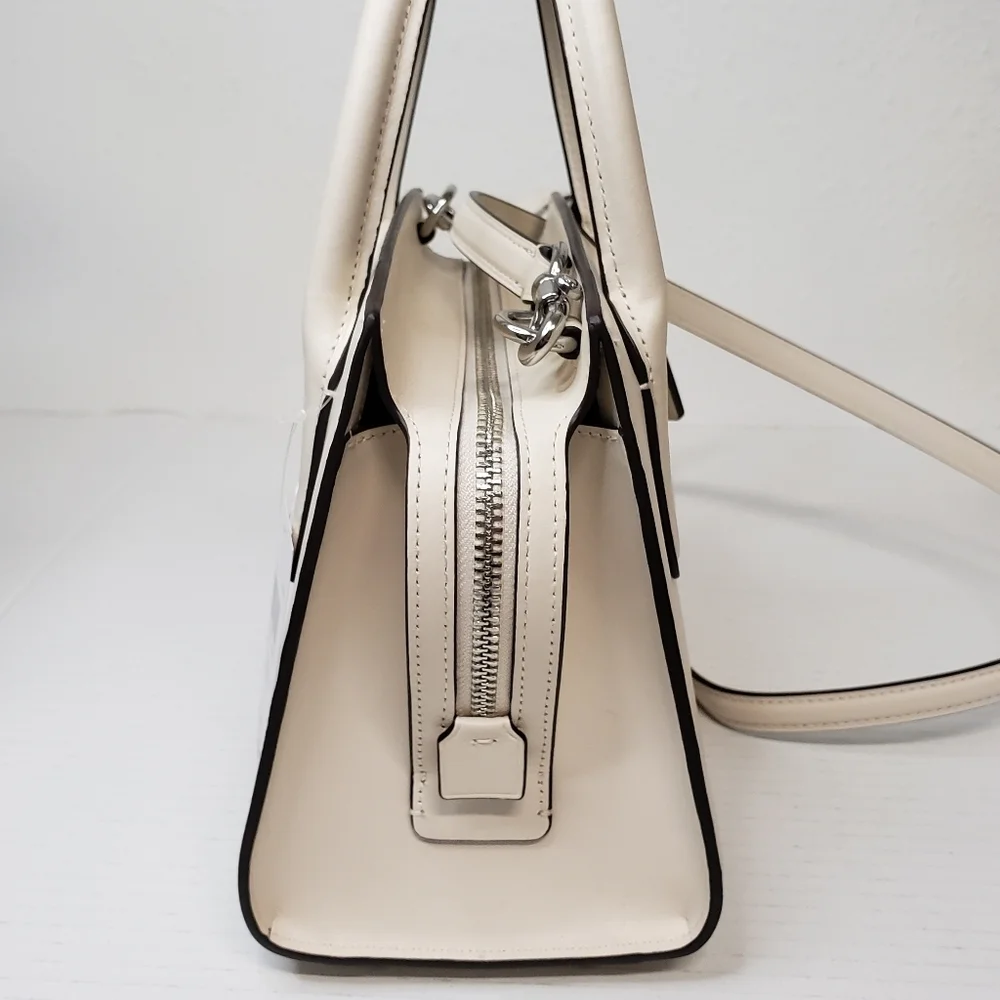 Coach Andrea Carryall Black White Leather Shoulder Bag Brand New 152-091725